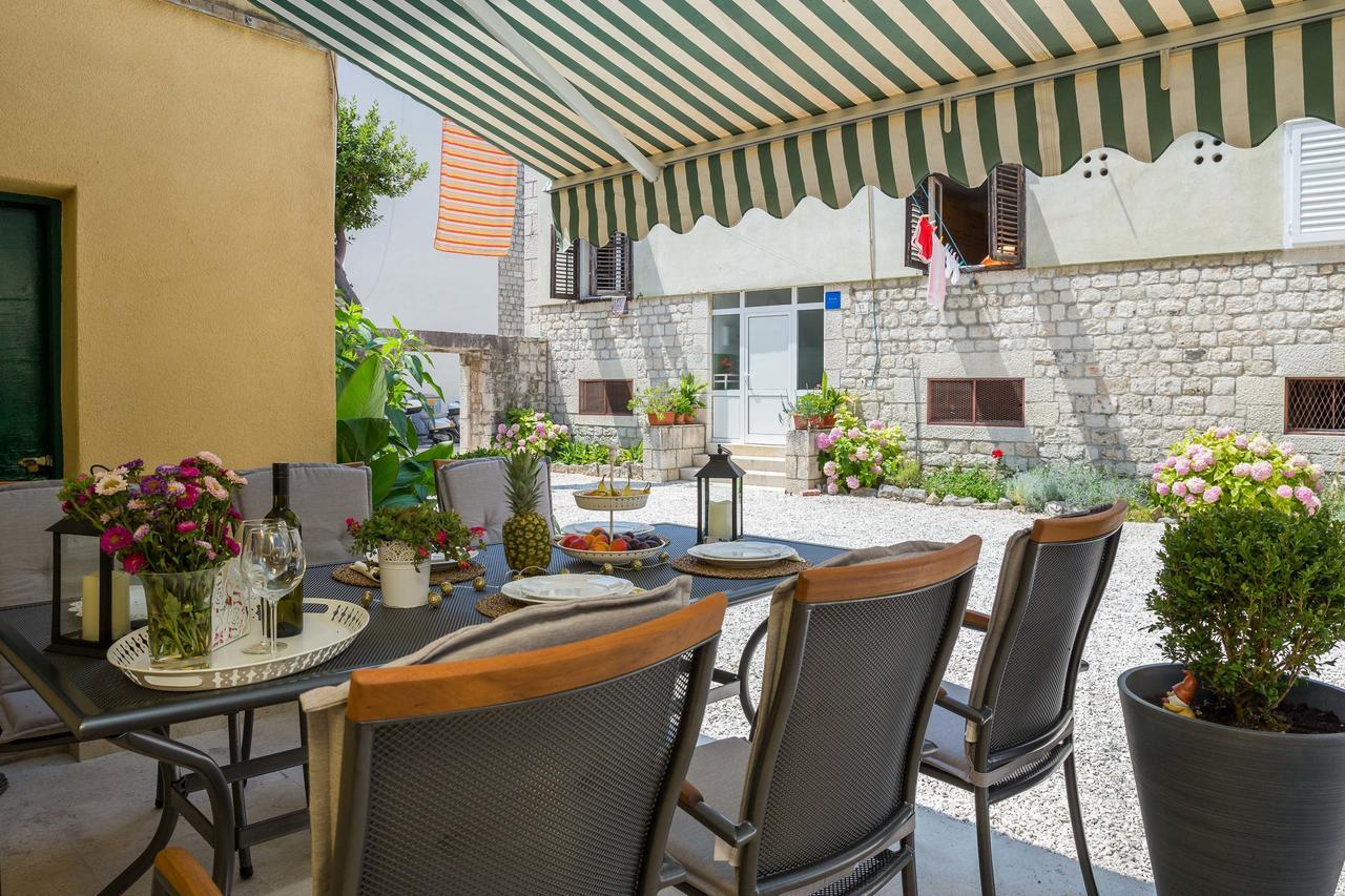 Apartament Pere