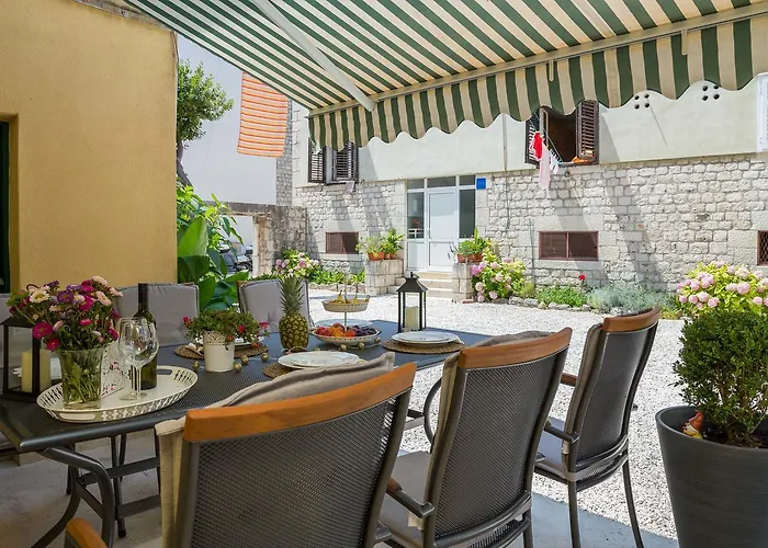 Apartment Pere